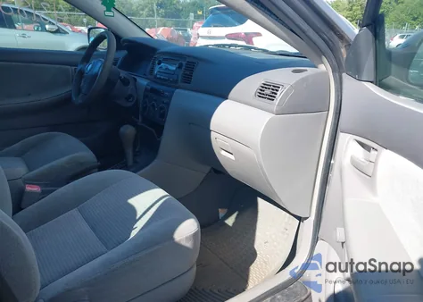 2005 Toyota Corolla Ce z USA, uszkodzony, nr VIN 2T1BR32EX5C344327